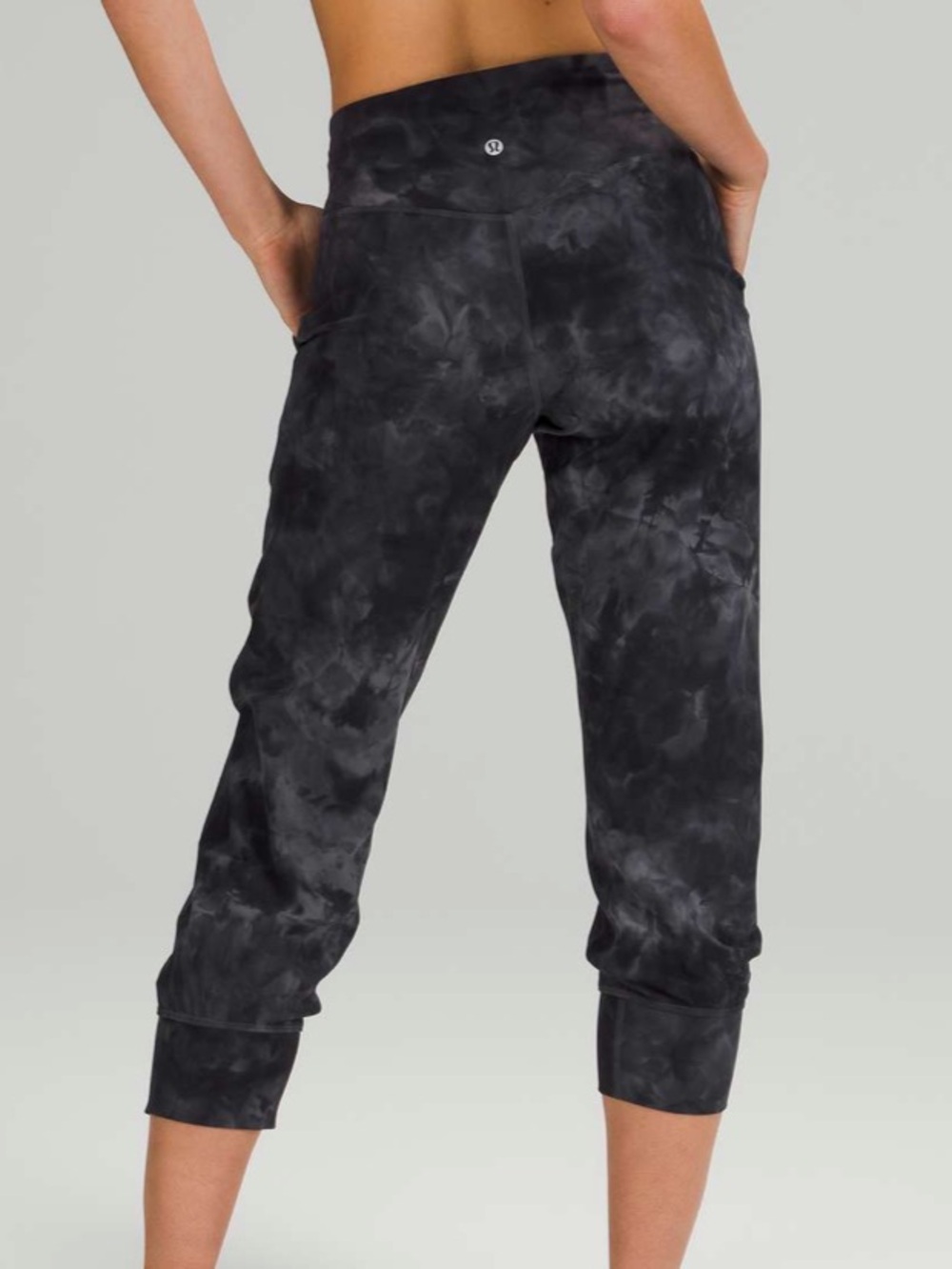 Lululemon Align Jogger Crop 23” Diamond Dye Pitch Grey Graphite Grey Size 0 Yoga